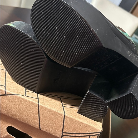 Melissa Glossy Black Mules - Picture 3 of 5